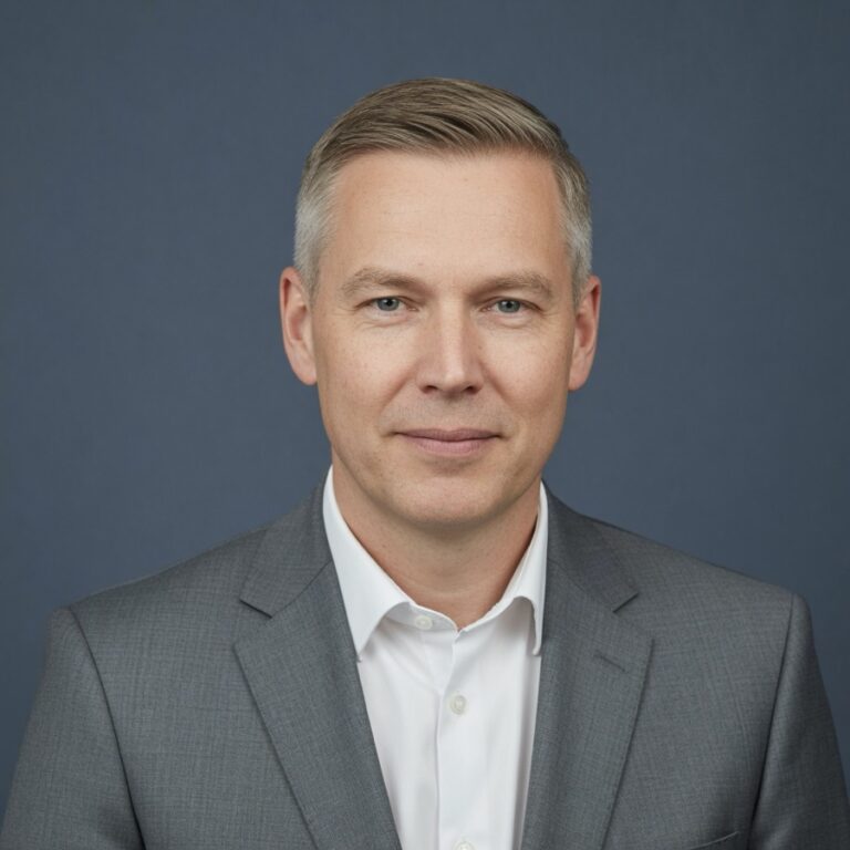 Mr. Henrik Lindqvist